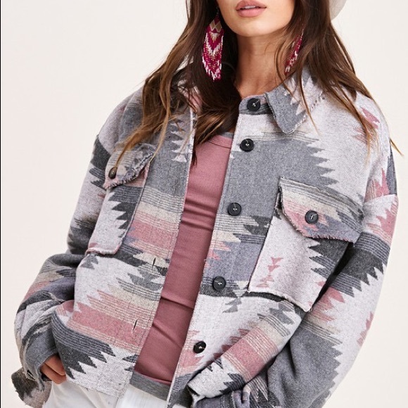 SALE!! 🎉New!! Trending La Miel Geometric Print Boxy Cropped Raw Hem Jacket - Picture 2 of 5